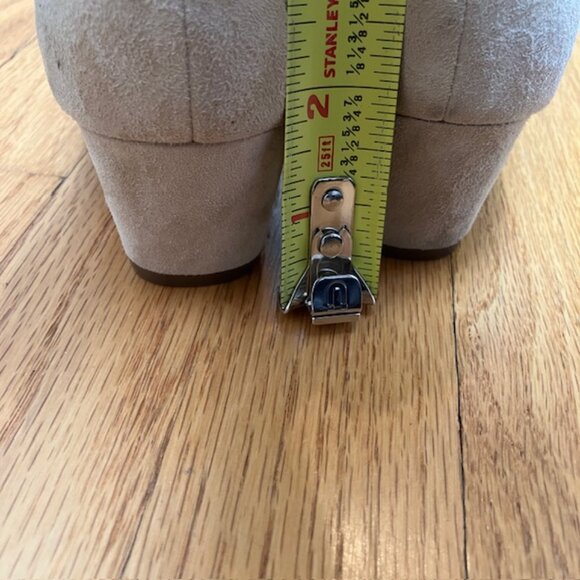 Linea Paolo Beige Block heel Suede Pumps size 5.5 - Picture 6 of 8